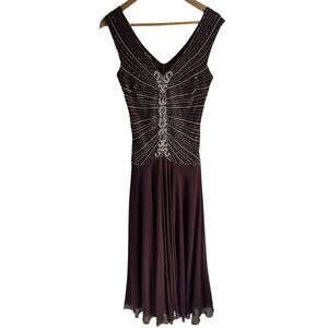 J Kara Women’s Size 6 Sleeveless Beaded Drop Waist Evening Gown in Wine
